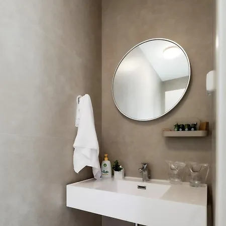 Apartmán With Private Pool - Sara Sveti Anton (Krk)